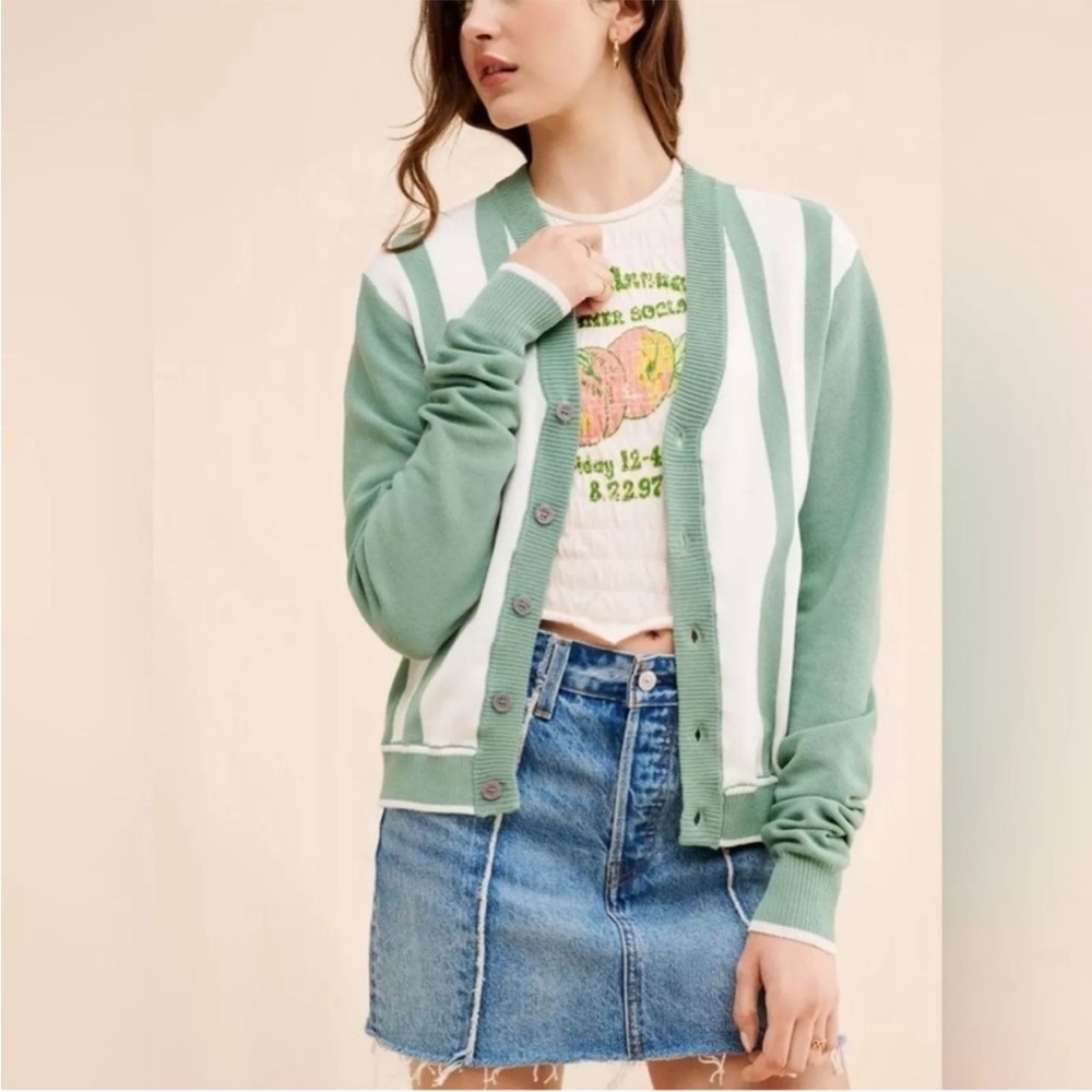 Classic Cardigan Urban Outfitters Green and White Stripe